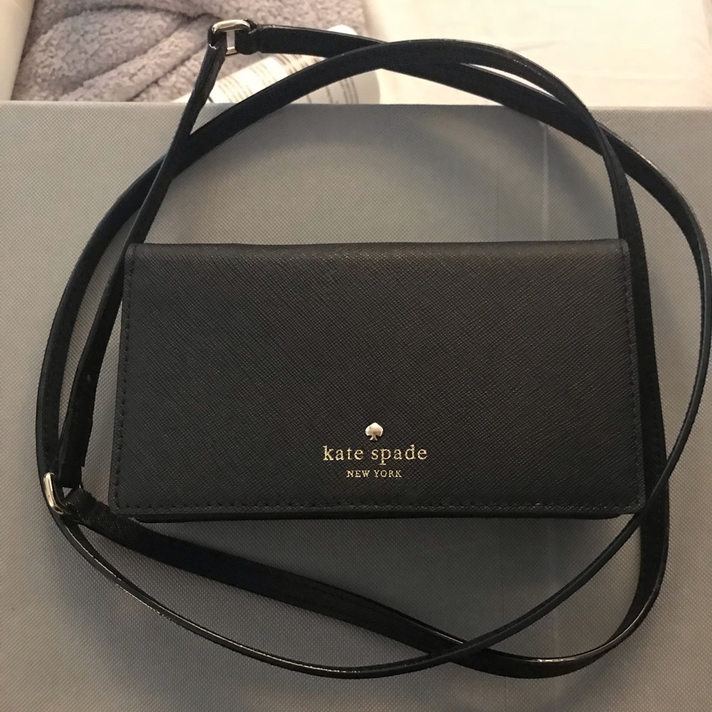 Kate Spade iPhone 6 leather crossbody wallet